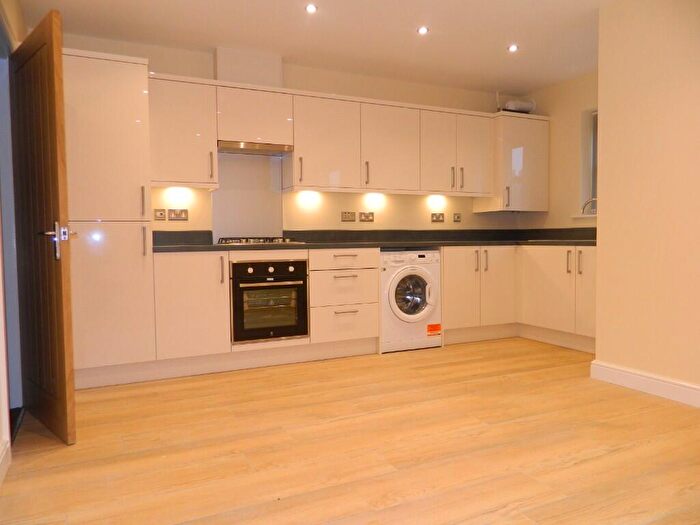 2 Bedroom Flat To Rent In B Nant Court, Brymbo, Wrexham, LL11