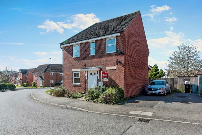 2 Bedroom Maisonette To Rent In Hudson Way, Grantham, NG31