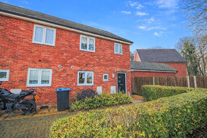 3 Bedroom Semi Detached House For Sale In Bracewell Place, Harlow, CM20