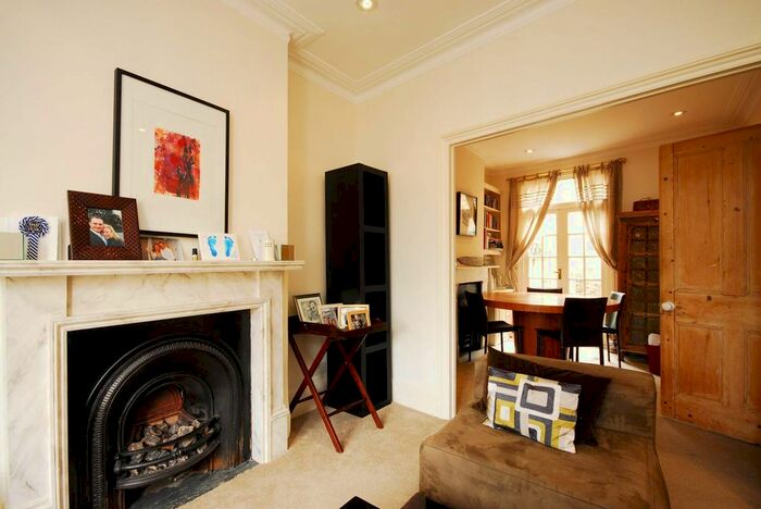 4 Bedroom Property To Rent In Aldensley Road, Brackenbury Village, London, W6