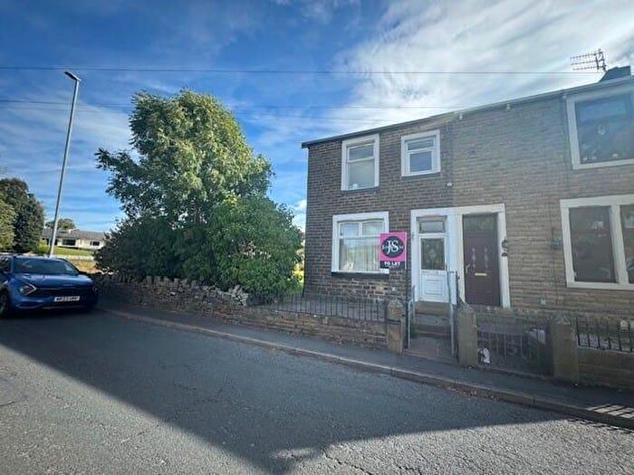 3 Bedroom Semi-Detached House To Rent In Burnley Road, Cliviger, Burnley, BB10