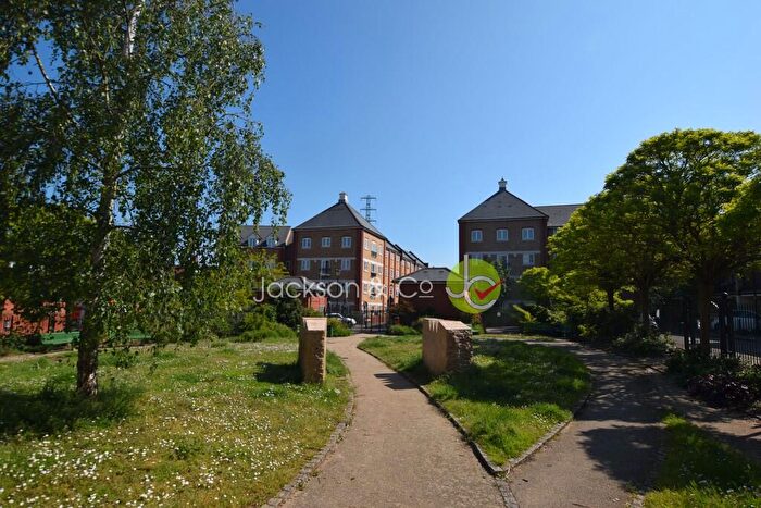 2 Bedroom Apartment To Rent In Albany Gardens, Colchester, CO2