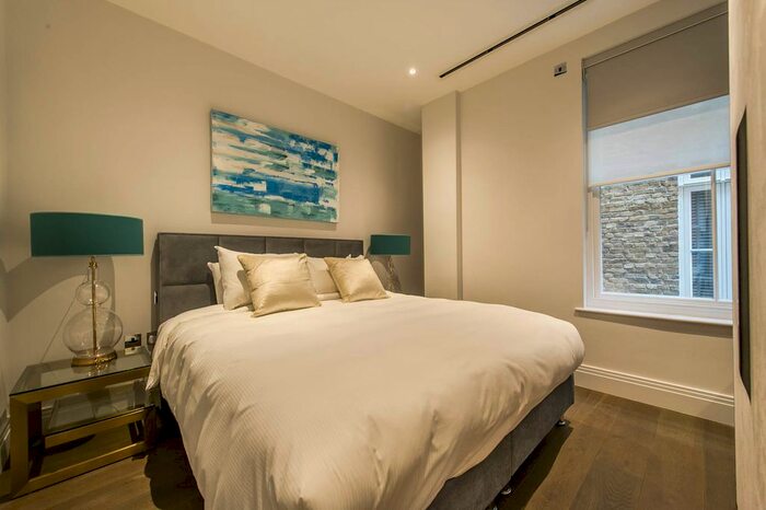 1 Bedroom Flat To Rent In Chancery Lane, Holborn, London, WC2A