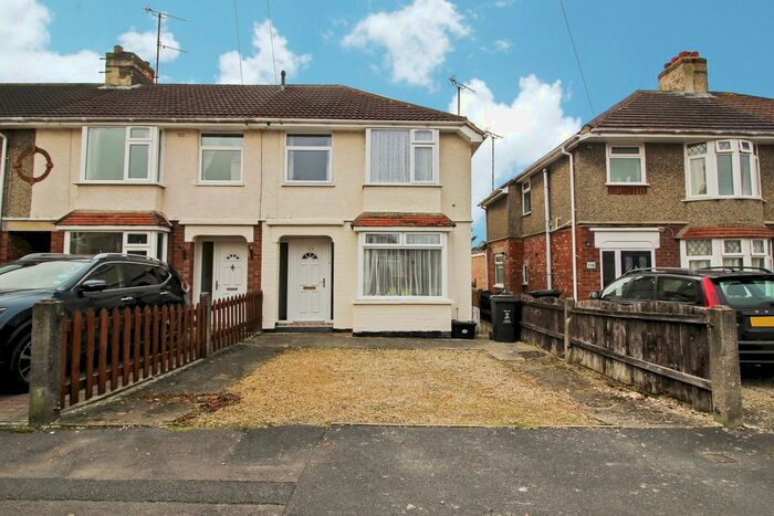 3 Bedroom End Of Terrace House To Rent In Bessemer Road East, Rodbourne Cheney, Swindon, SN2