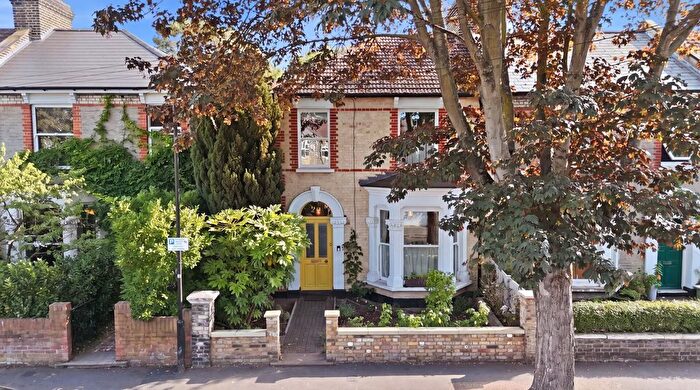 3 Bedroom Property For Sale In Clarence Road, Manor Park, E12