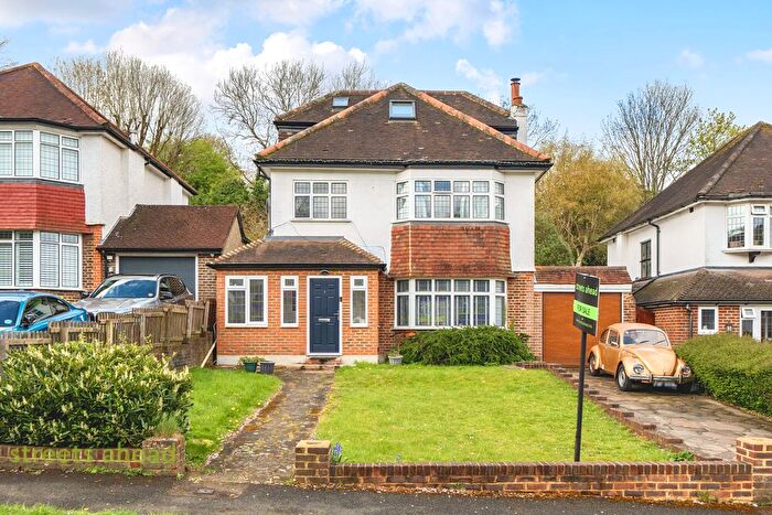 5 Bedroom Detached House For Sale In Byron Avenue, Coulsdon, CR5