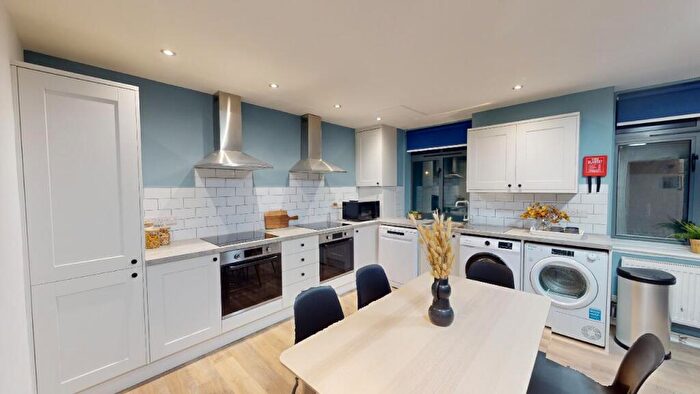 7 Bedroom Apartment To Rent In C, Gordon House, Cranmer Street, NG3