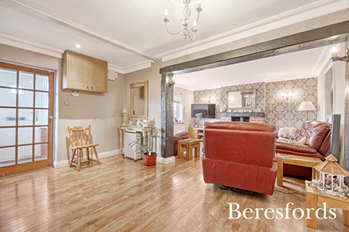 4 Bedroom Detached House For Sale In Marshes, Burnham-on-Crouch, CM0