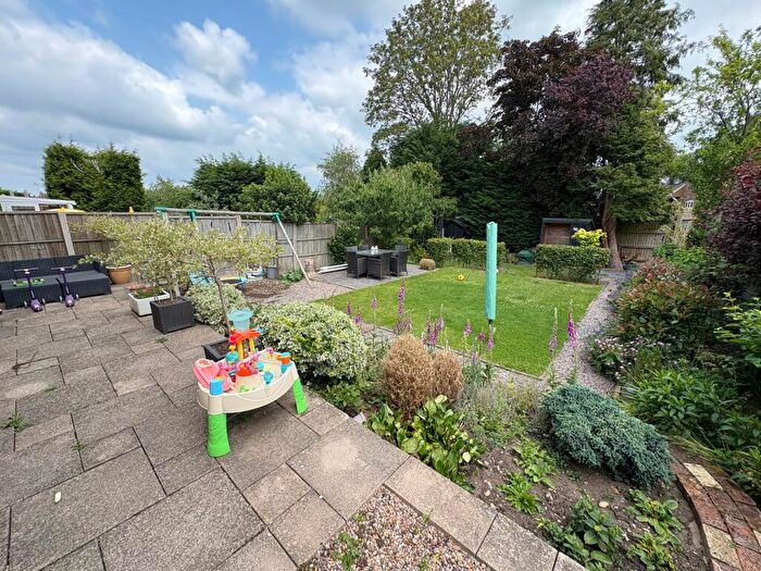 4 Bedroom Detached House For Sale In St Margarets Drive, Leire, Lutterworth, LE17