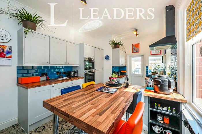 3 Bedroom Terraced House To Rent In Stubbington Avenue, Portsmouth, PO2