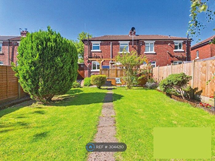3 Bedroom Semi-Detached House To Rent In Hulton Avenue, Manchester, M28