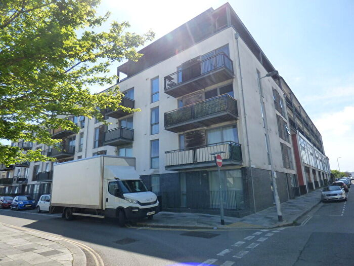 1 Bedroom Flat To Rent In Brittany Street, Plymouth, PL1