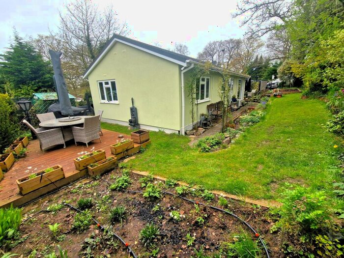 2 Bedroom Park Home For Sale In Brookside, Pathfinder Village, Exeter, EX6