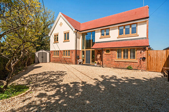 5 Bedroom Detached House For Sale In Chequers Lane, Eversley, Hook, RG27