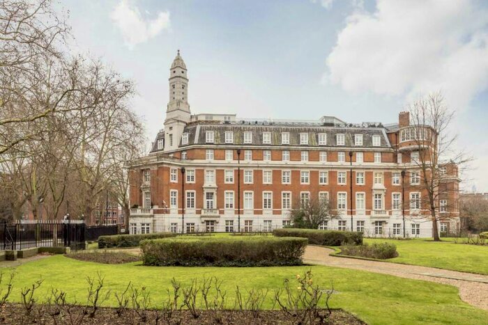 2 Bedroom Flat To Rent In Rosebery Avenue, Clerkenwell, EC1R