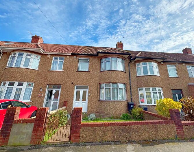 3 Bedroom Terraced House For Sale In Stoneleigh Crescent, Knowle, Bristol, BS4