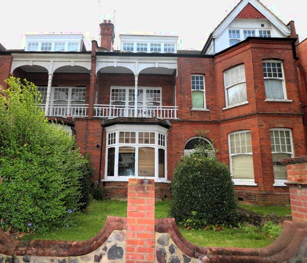 1 Bedroom Studio To Rent In Queens Avenue, London, N10