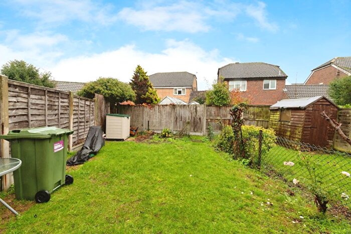 1 Bedroom Semi Detached House For Sale In Arundel Mews, Billericay, Essex, CM12
