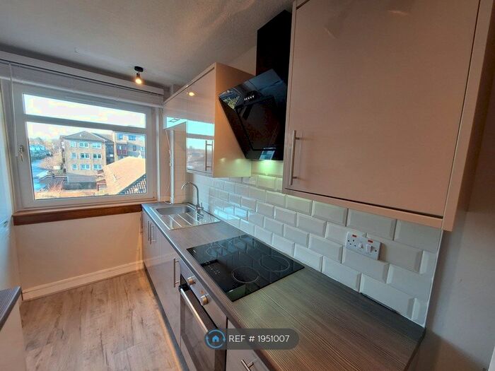 1 Bedroom Flat To Rent In Nicol Street, Kirkcaldy, KY1