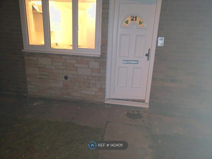 3 Bedroom Terraced House To Rent In Bassett Close, Willenhall, WV12