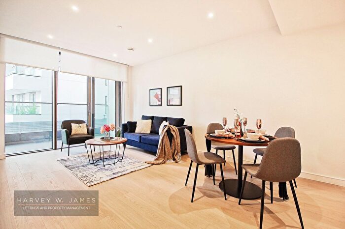 1 Bedroom Flat To Rent In Park Drive, London, E14