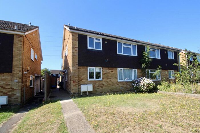 2 Bedroom Maisonette To Rent In Perrysfield Road, Cheshunt, EN8