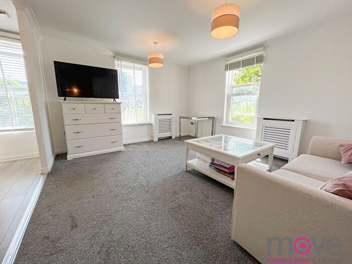 2 Bedroom Flat To Rent In Yorkley Road, Cheltenham, GL52