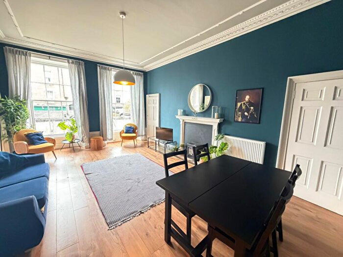 2 Bedroom Flat To Rent In Mary's Place, Stockbridge, Edinburgh, EH4