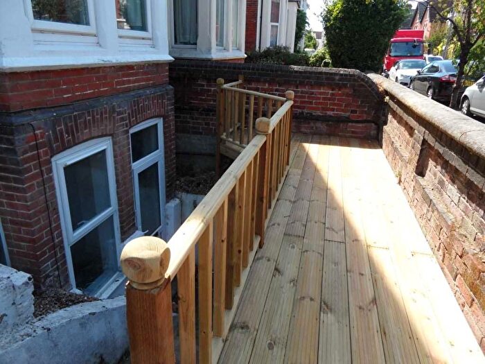 2 Bedroom Flat To Rent In St. Davids Road, Southsea, PO5