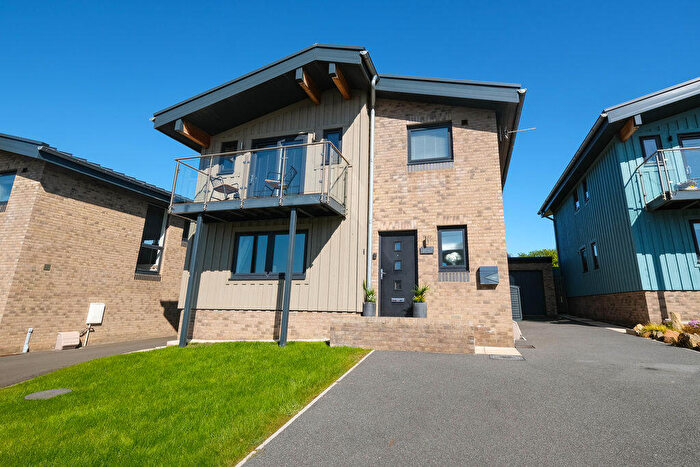 4 Bedroom Detached House For Sale In Anchorage Place, Amble, NE65