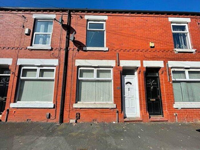 2 Bedroom Terraced House To Rent In Bolton Street, Stockport, Greater Manchester, SK5