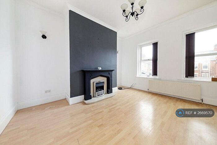 2 Bedroom Flat To Rent In Walpole Street, Newcastle Upon Tyne, NE6