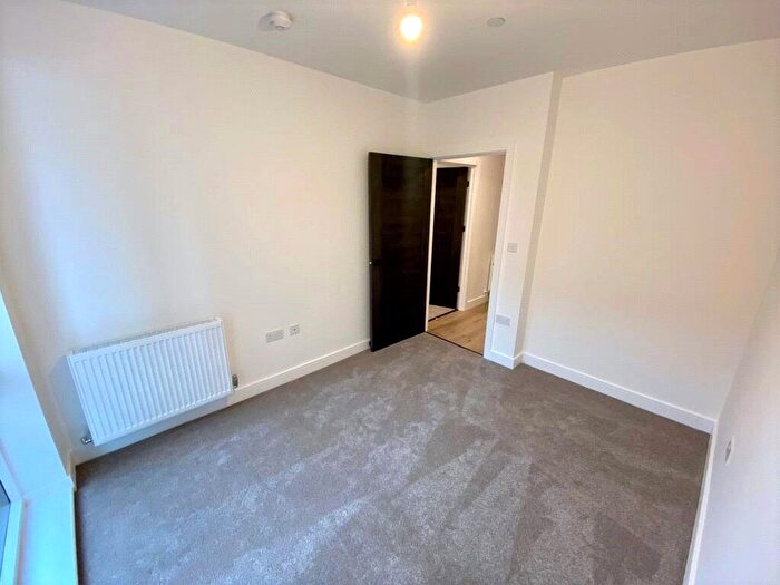 2 Bedroom Apartment To Rent In Snow Hill Wharf, Shadwell Street, Birmingham, B4