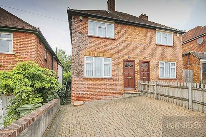 4 Bedroom Semi-Detached House To Rent In Manor Road, Guildford, GU2
