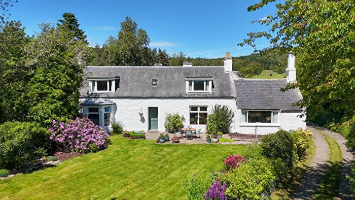 4 Bedroom Detached House For Sale In Upper Finlarig, Dulnain Bridge, Grantown On Spey, PH26
