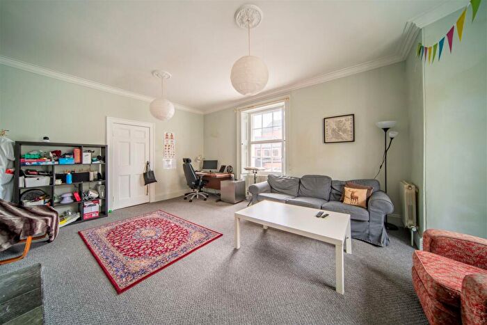 3 Bedroom End Of Terrace House To Rent In £pppw - Terrace Place, City Centre, Newcastle Upon Tyne, NE1