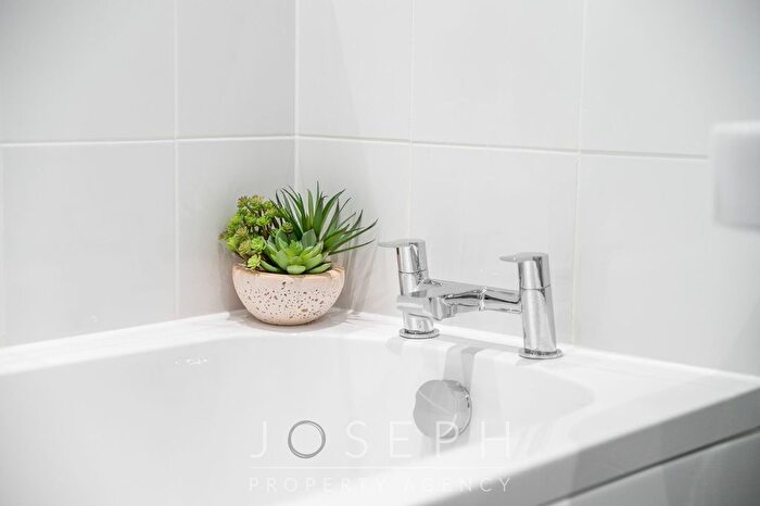 2 Bedroom Semi-Detached House For Sale In Bronze Barrow Way, Bramford, IP8