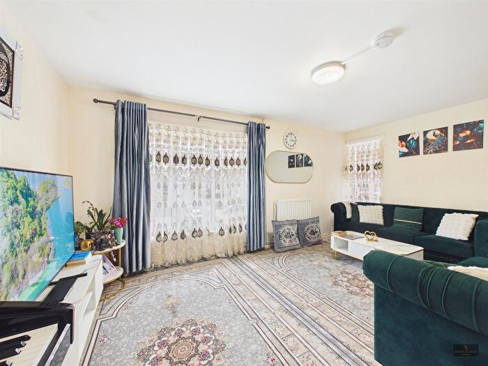Property To Rent In King Arthurs Road, Exeter, EX4