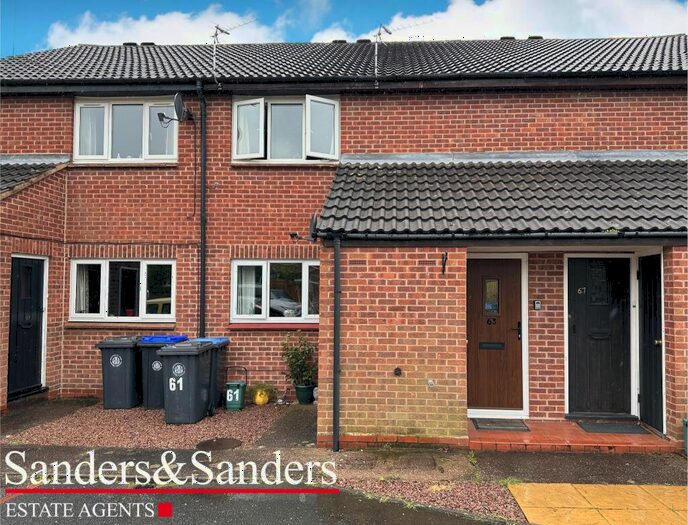 1 Bedroom Maisonette For Sale In Seymour Road, Alcester, B49