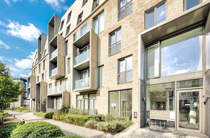 1 Bedroom Flat For Sale In Kilburn Park Road, West Kilburn, London, NW6