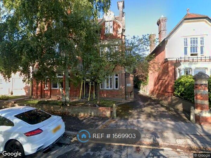 Studio To Rent In Mathieson House, London, E4