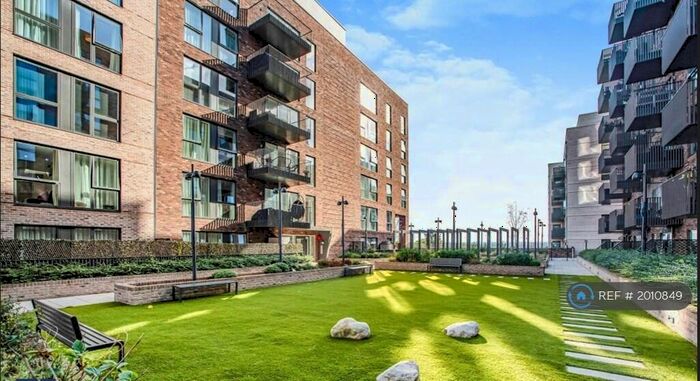 2 Bedroom Flat To Rent In Craft Court, Bexleyheath, DA6