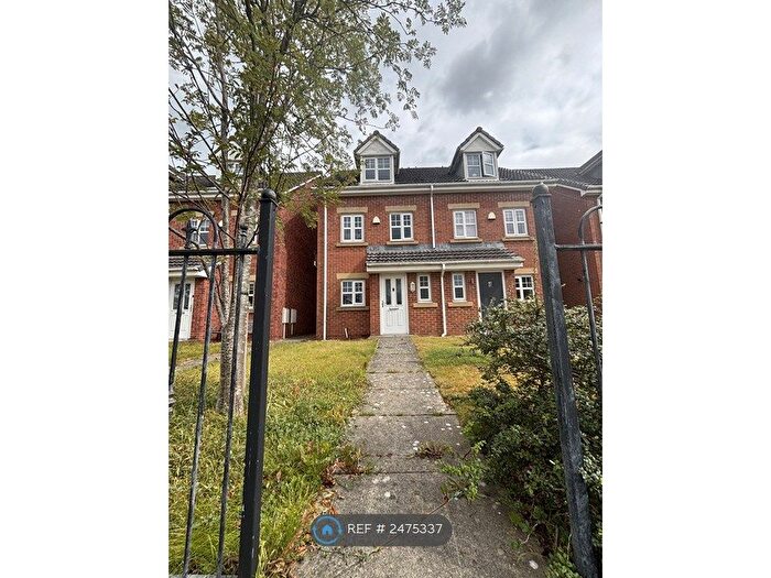 3 Bedroom Semi-Detached House To Rent In Ingham Avenue, Buckshaw Village, Chorley, PR7