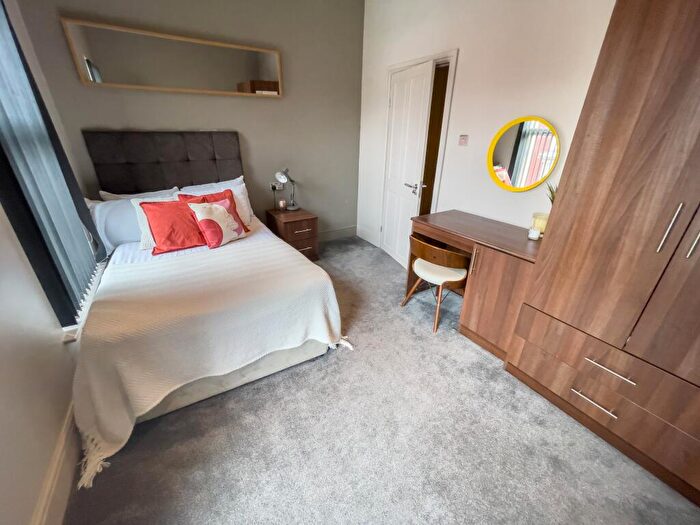 4 Bedroom Terraced House To Rent In Needham Road, L7