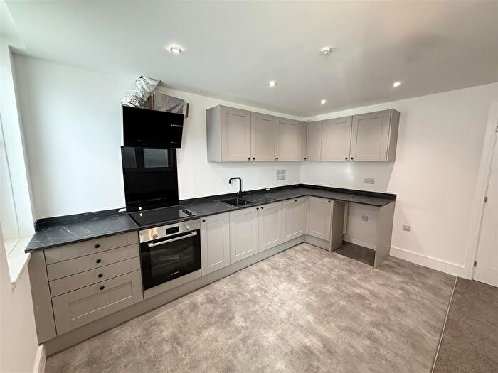 1 Bedroom Flat To Rent In St. Leonards Road, Eastbourne, BN21