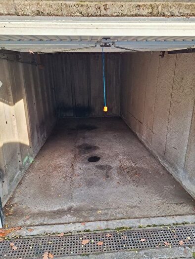 Garage / Parking To Rent In Carlton Hill, St John's Wood, London, NW8