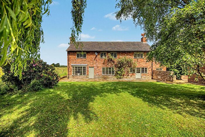 4 Bedroom Detached House For Sale In The Barn House, Wilmslow Road, Prestbury, Macclesfield, SK10