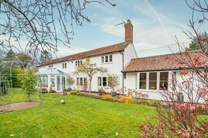 3 Bedroom Detached House For Sale In Kirby Cane, Bungay, NR35