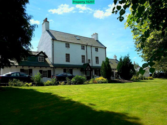 3 Bedroom Maisonette To Rent In Stuc-an-t-sagairt, Drymen, Glasgow, G63