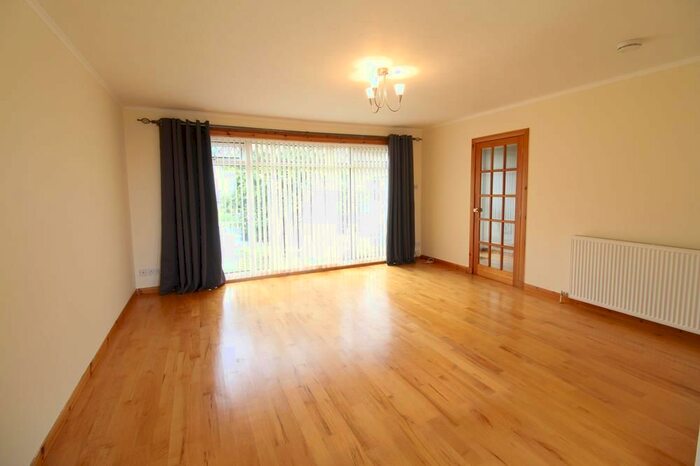 3 Bedroom Bungalow To Rent In Eastside Drive, Westhill, AB32